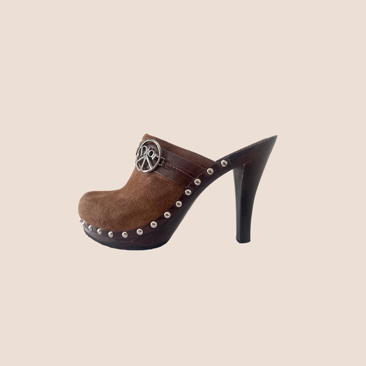 CHRISTIAN DIOR 2005 BROWN SUEDE STUDDED CLOGS