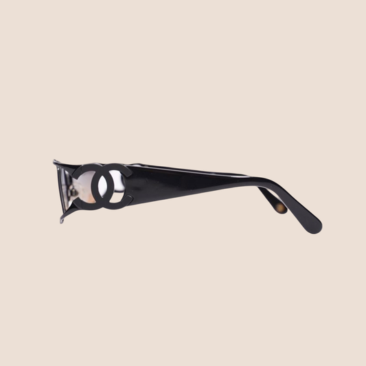 CHANEL TINTED BLACK CC LOGO SUNGLASSES