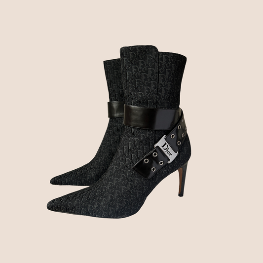 CHRISTIAN DIOR BLACK DIORISSIMO BUCKLE LOGO BOOTS