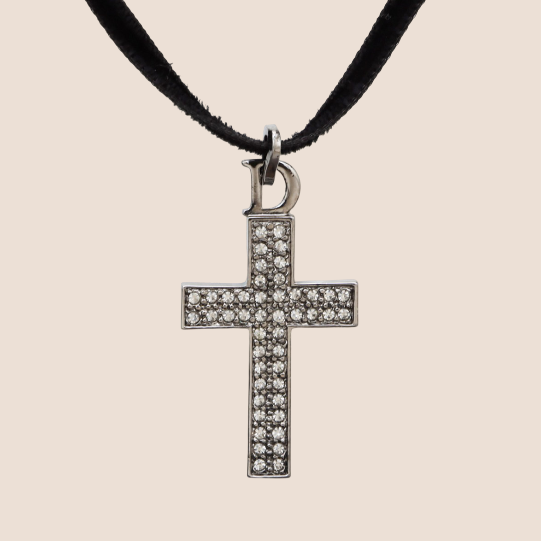 CHRISTIAN DIOR SILVER RHINESTONE CROSS CHARM CHOKER NECKLACE