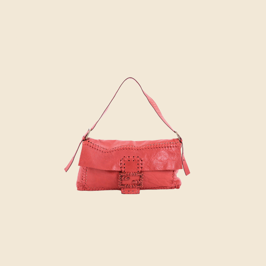 Decades Inc. - “Give me your bag” “It's a baguette!” ✨Y2K @fendi