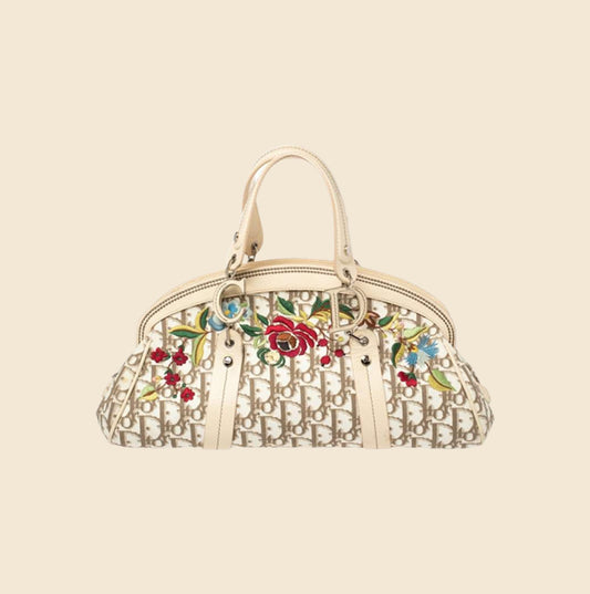 Christian Dior – tagged handbag – VintageShop solo